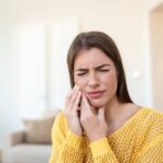 dente inflamado com pus